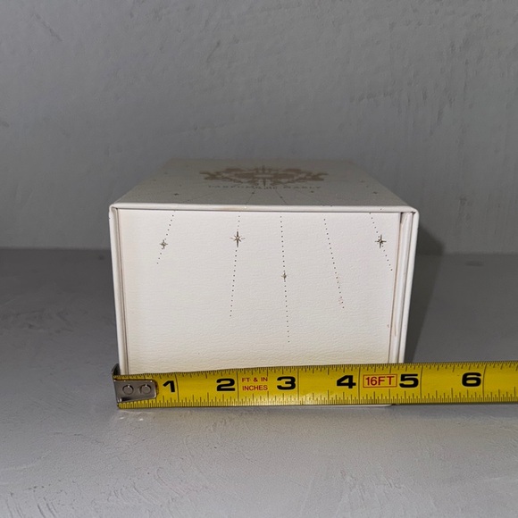 Parfums de Marly Paris storage Box - Picture 11 of 13